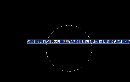 圍欄和窗交命令在CAD中的作用是什么？
